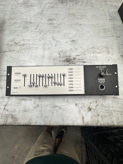 Strand Houselight Dimming System