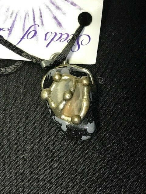 METAPHYSICAL and BEAUTIFUL " YIN YANG " PENDANT