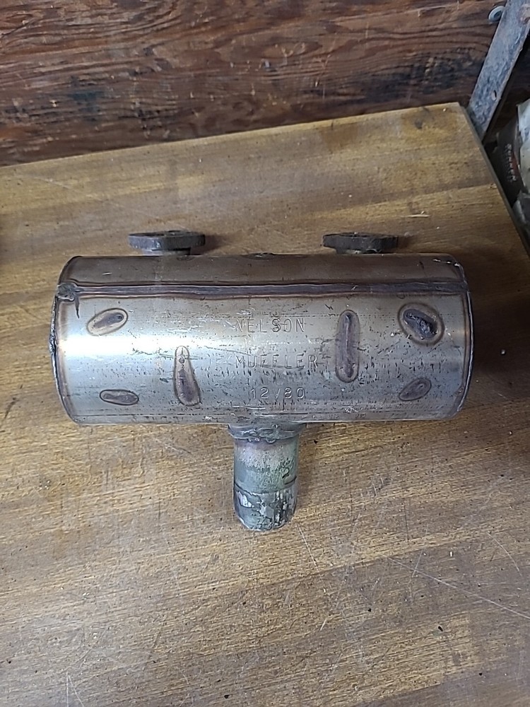 Onan Nelson Muffler 12V80