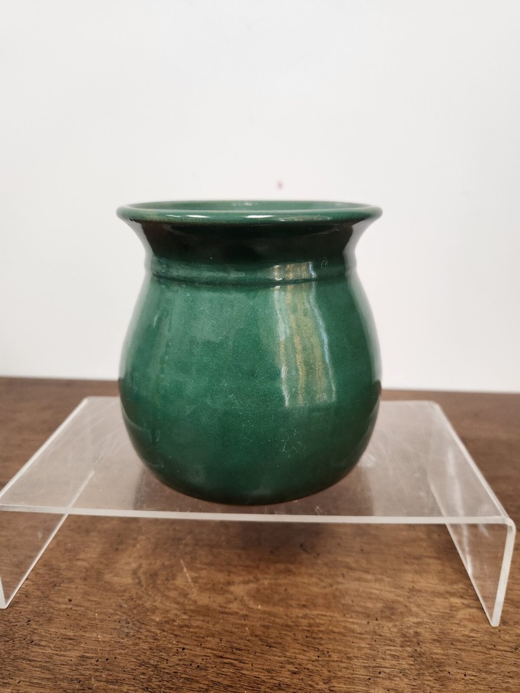 HANDMADE KEY EAGLE POTTERY POT