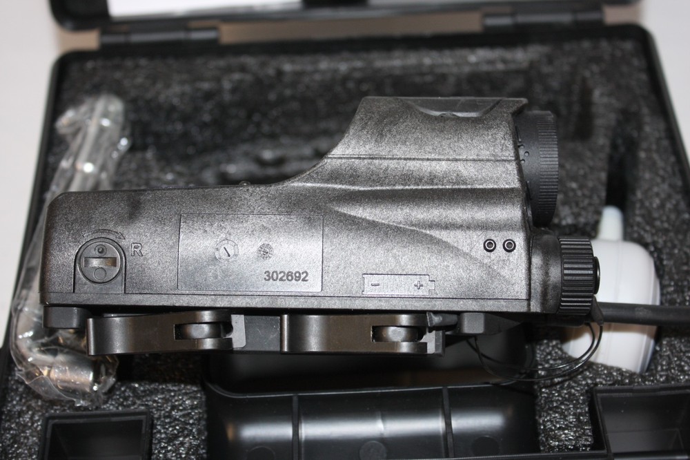 Mepro MOR PRO Multi-Purpose Reflex Sight W/Two Laser Pointers 4.3 MOA Dot Green