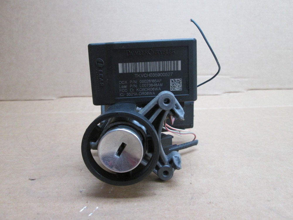 05 06 07 Jeep Commander Ignition Switch Module Receiver Node NO KEY 05026185