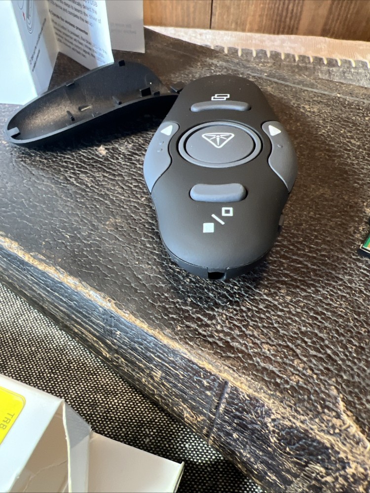 Wireless Presenter Remote PPT Clicker, Laser Pointer 2.4GHz for Computer, NIB