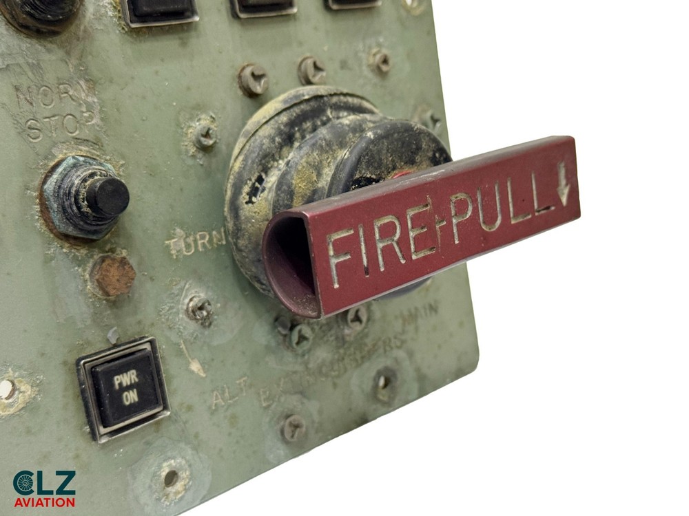 Lockheed L-1011 Tristar SE-DTC Emergency APU Fire Cockpit Panel