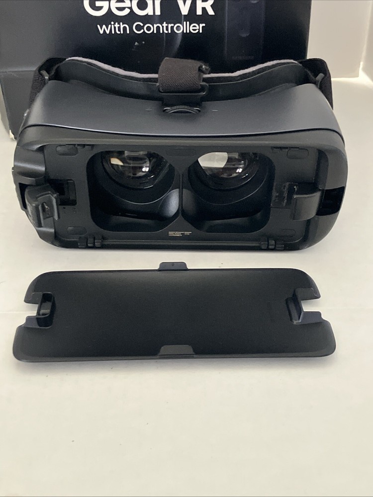 Virtual Reality Samsung SMR324 Gear VR with Controller - Black -Tested-