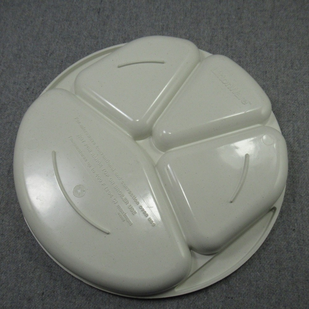 2 LittonWare Microwave Plastic Divided Plates Lids 4 Compartments White 44096