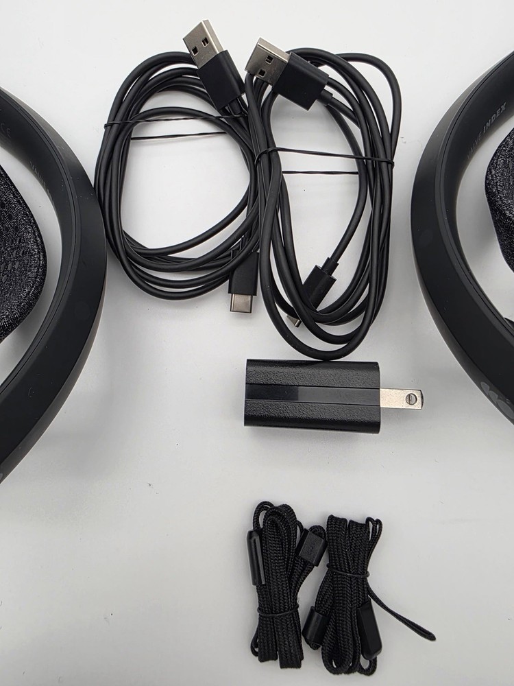 Valve Index Controllers ONLY With Cables Tested Working
