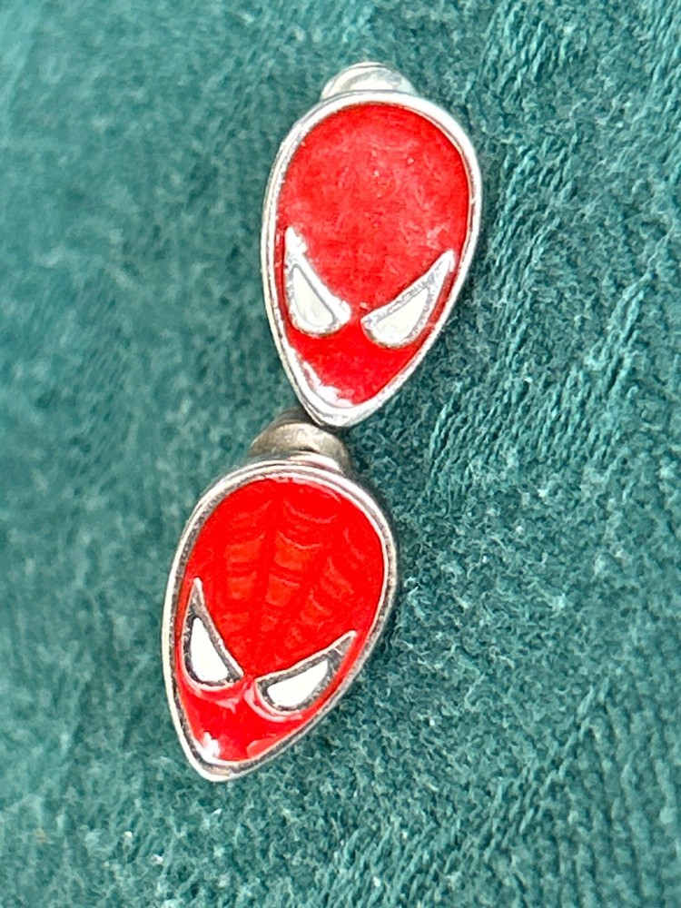 Vintage Marvel Comics Spider Man Red Enamel Face Stud Earrings 1/2”