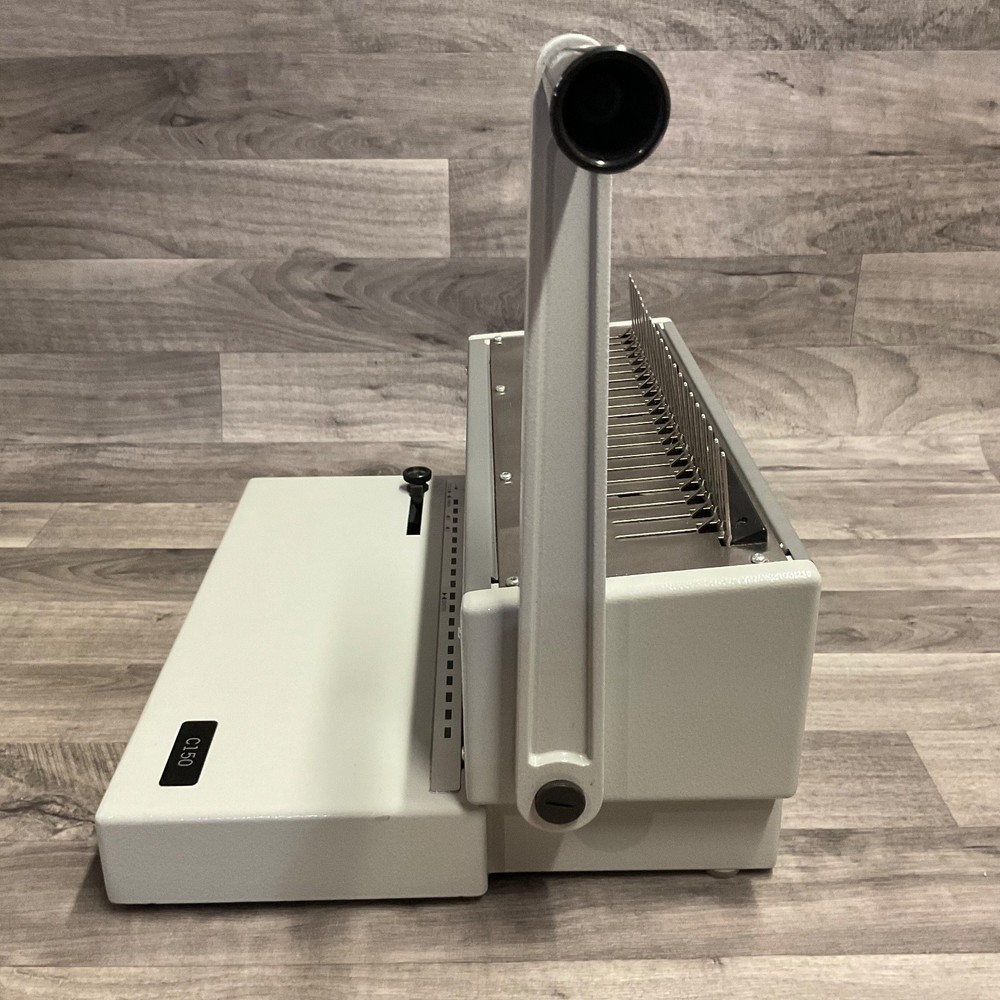 GBC CombBind C150 Heavy Duty Comb Binding Machine - EXCELLENT Condition