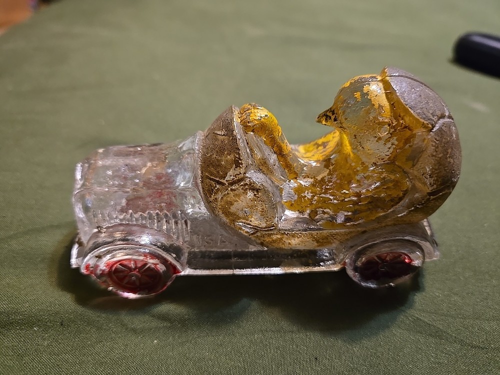 ANTIQUE c1920s CANDY CONTAINER CHICK IN SHELL DRIVING AUTO