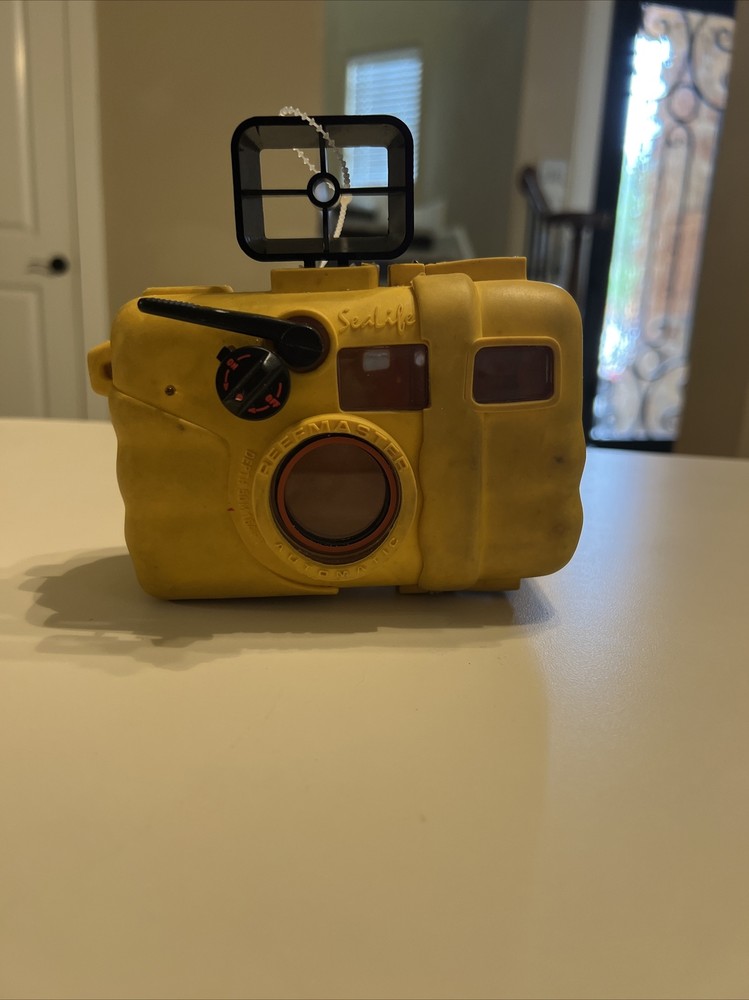 Sealife Reefmaster 35mm Camera SL200 waterproof case