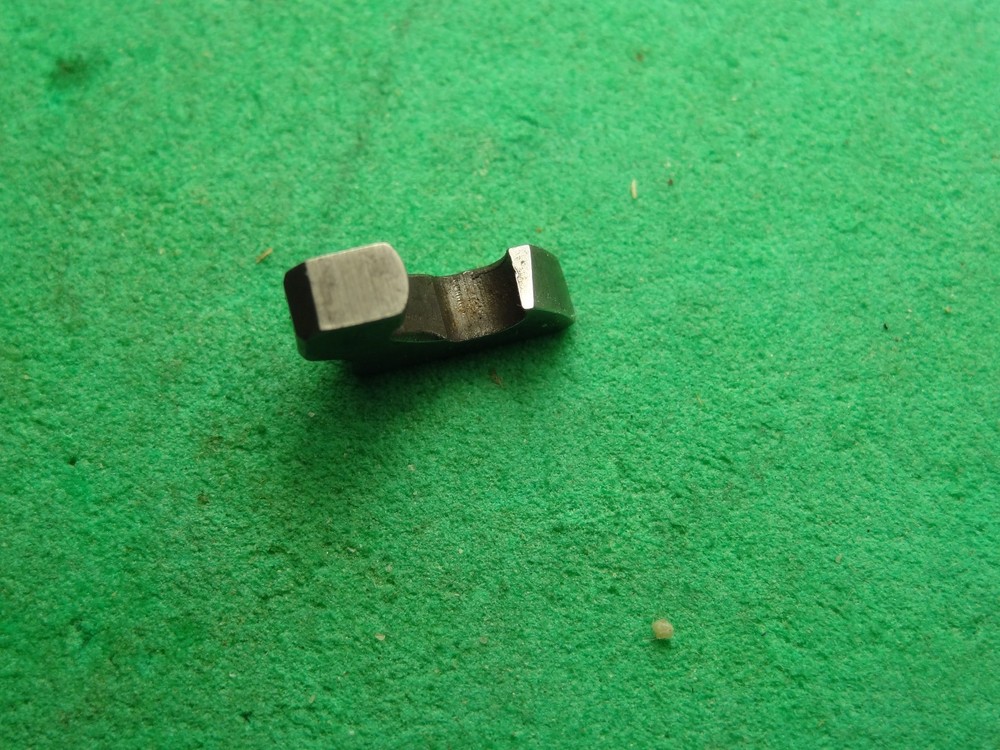Remington 1100 870 Extractor 410