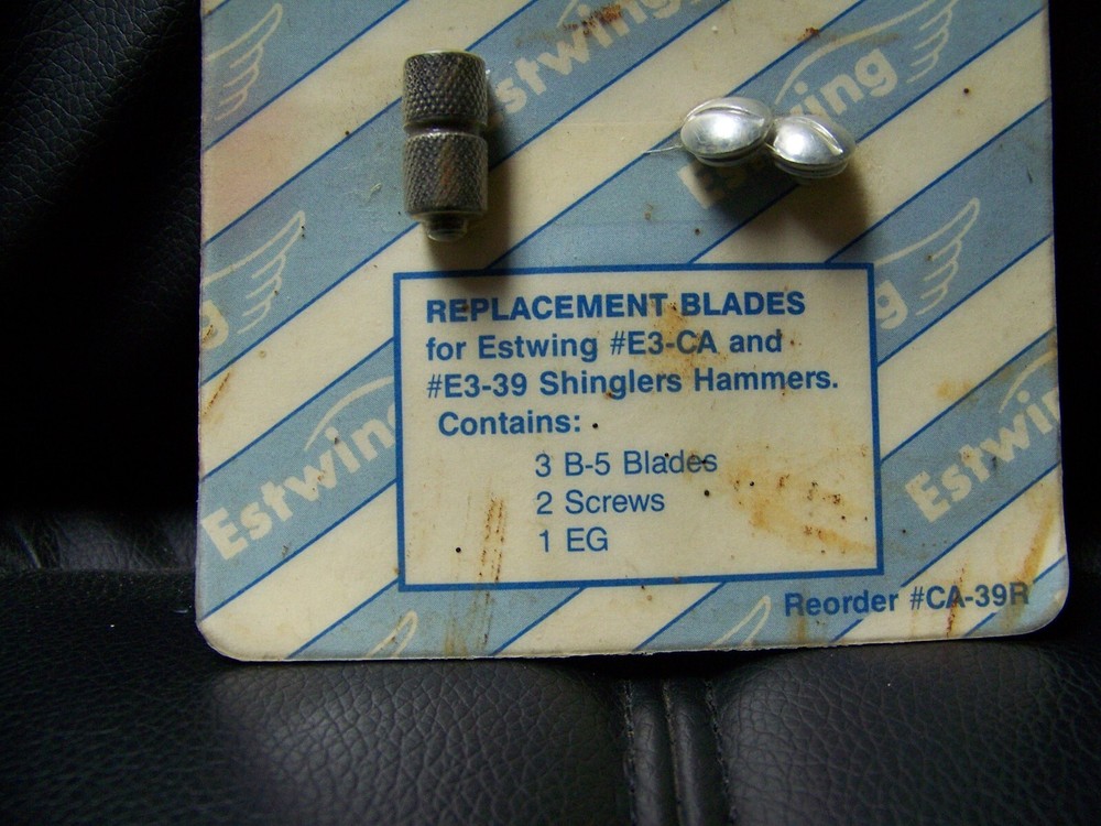 2 Shingling Hatchet Replacement Blades CA-39R, Estwing Mfg Co. 2 Blades