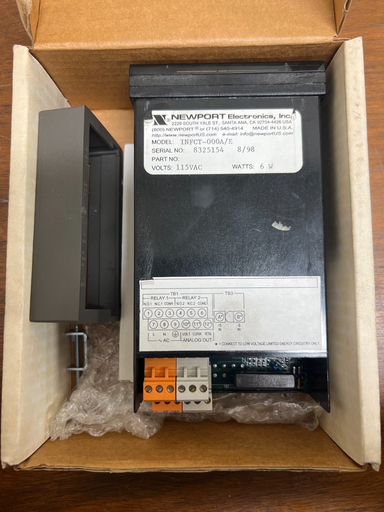 Newport Electronics INFCT-000A/E Panel Meter