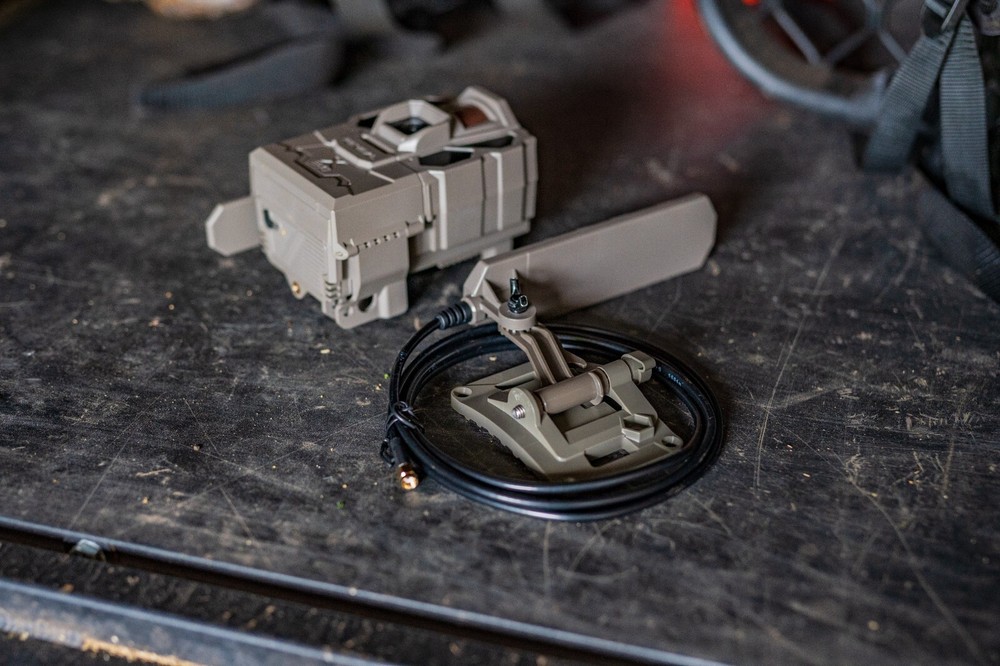 Reveal Extended Range Trail Cam Antenna 3.0