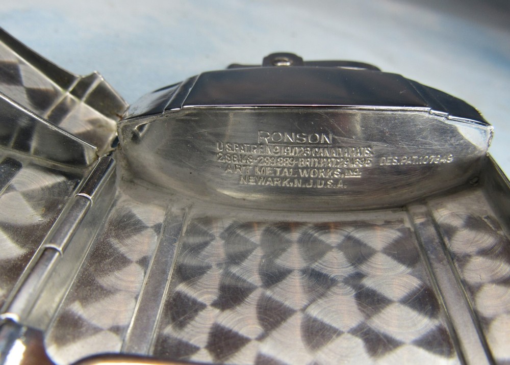 Ronson Art Metal Works Lighter Cigarette Case