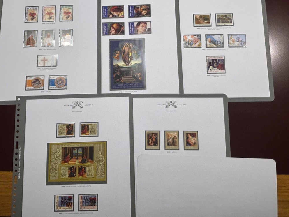 VATICAN 2005 - COMPLETE VINTAGE without mini sheets - MNH