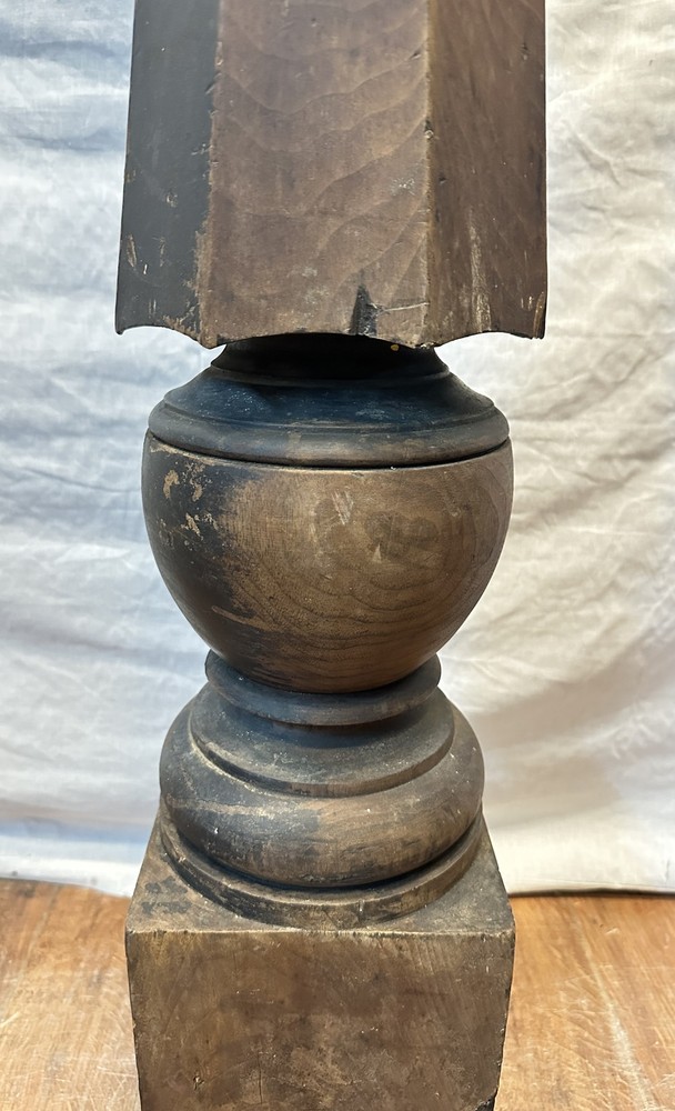 Octagonal Walnut Newel Post GA20419