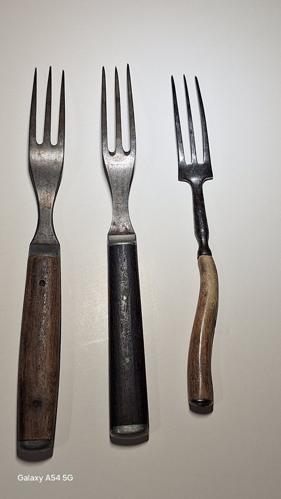 Antique 3 Prong Dinner Forks
