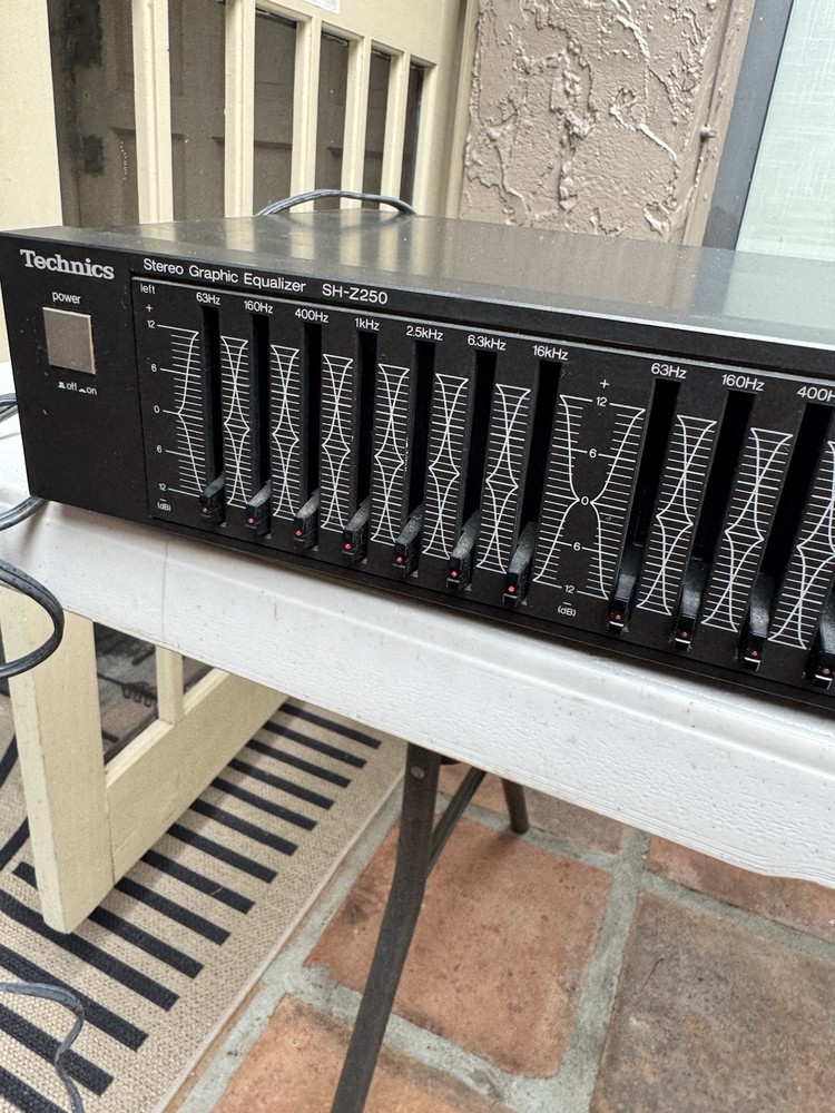 Technics SH-Z250 stereo equalizer good
