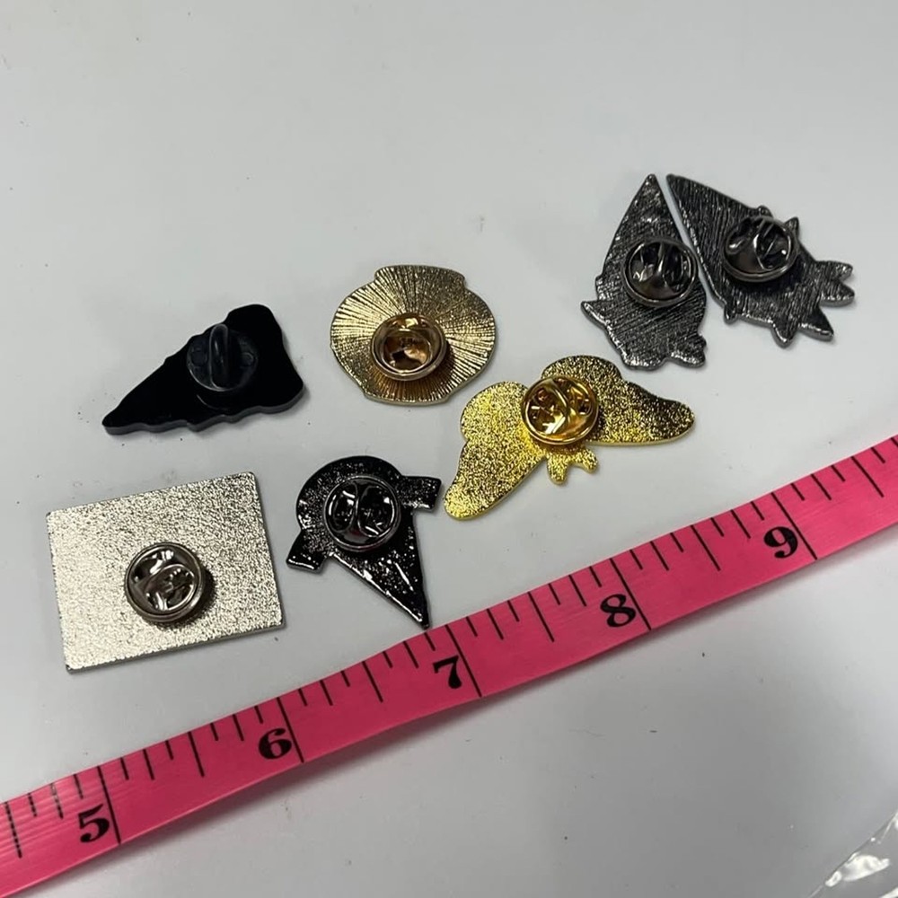 Pin Lot