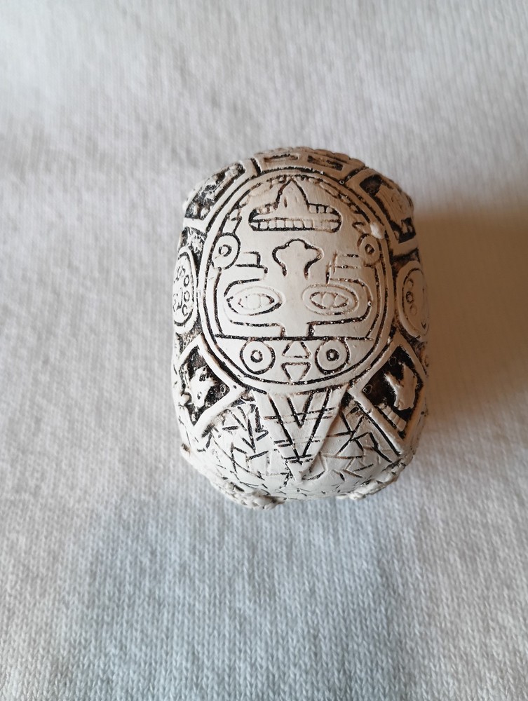 Craneo Chi Azteca Skull Decor From Cancun
