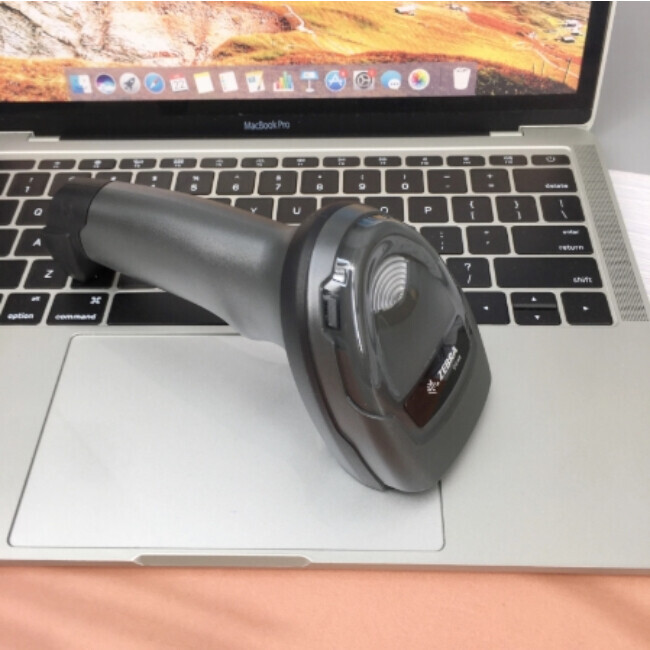 Zebra Hands Free DS4608-SR00007ZZCN 1D 2D Imager USB Kit Barcode Scanner