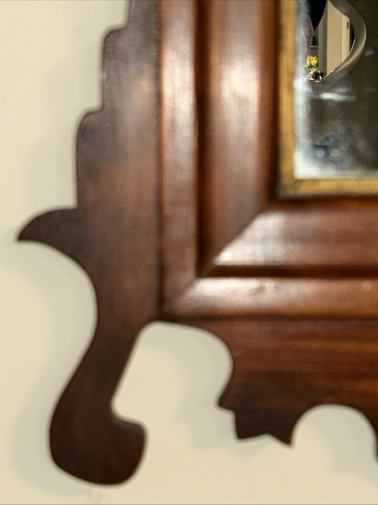 Antigue Chippendale Style Wall Mirror with Eagle Design