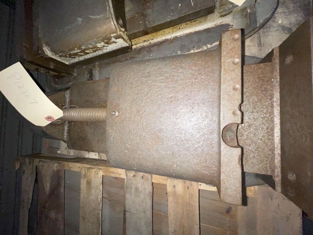 8" Machine Vise