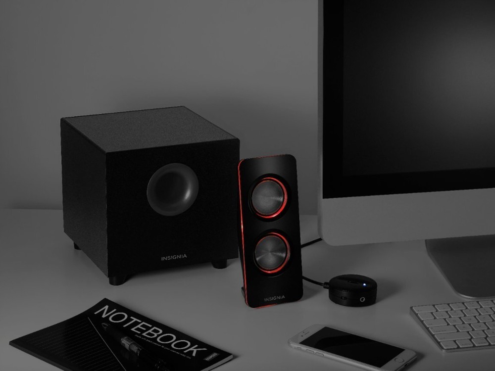 Insignia 2.1 Bluetooth LEDLighted Speaker System Desktop Book shelf PC Computer