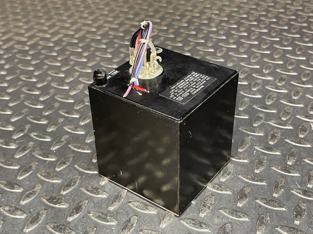 Abbott CC12D1.0 Transistor Output 12VDC 1A, Input 24 to 30 VDC