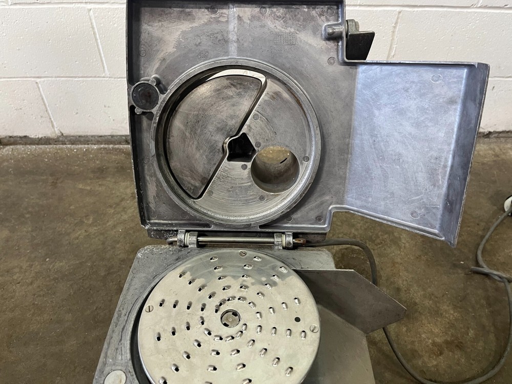 Robot Coupe R6N Food Processor