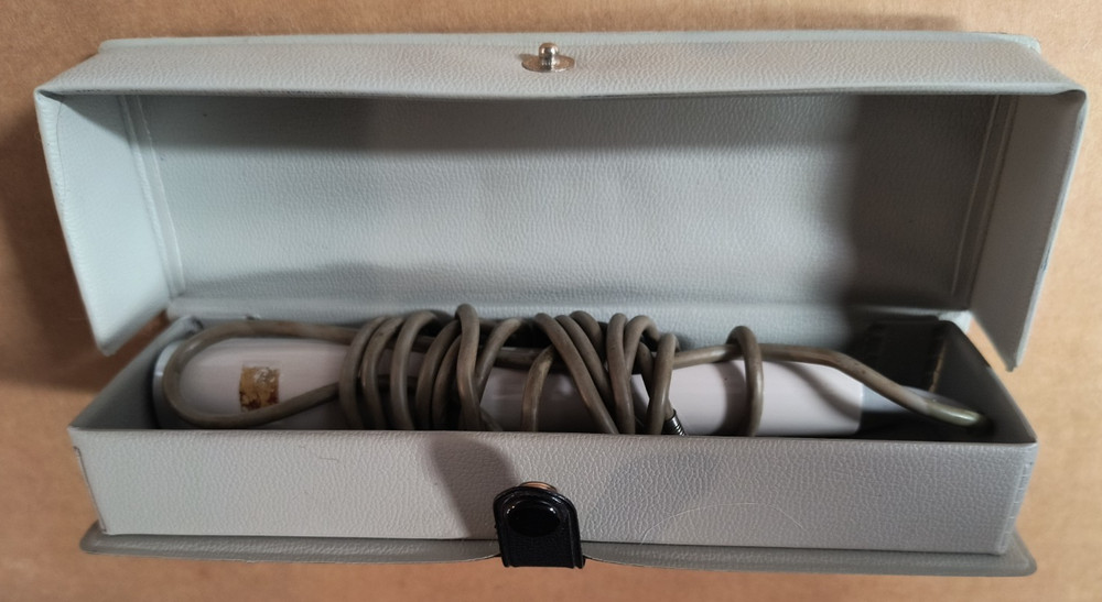 Sony F-96 Dynamic Microphone Pro Audio Microphone with Case