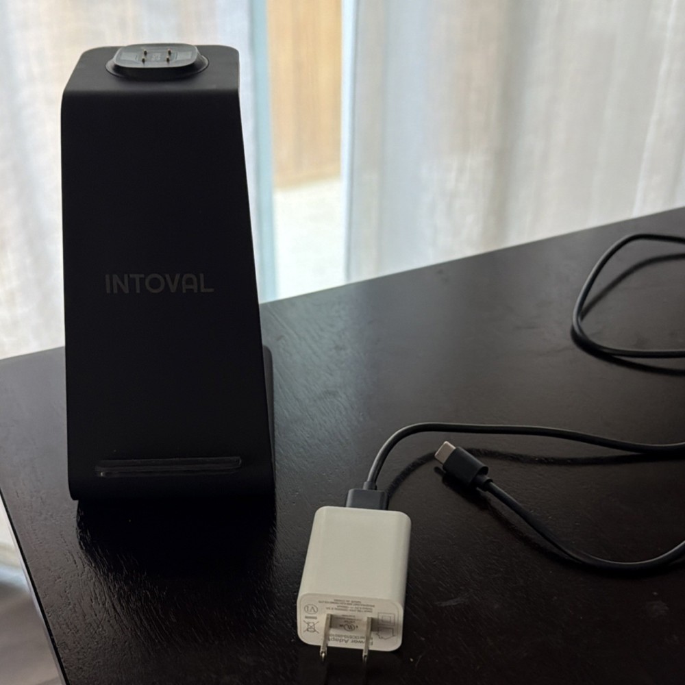 Intoval Wireless Charging Station V3 Black for Fitbit Sense Versa 3