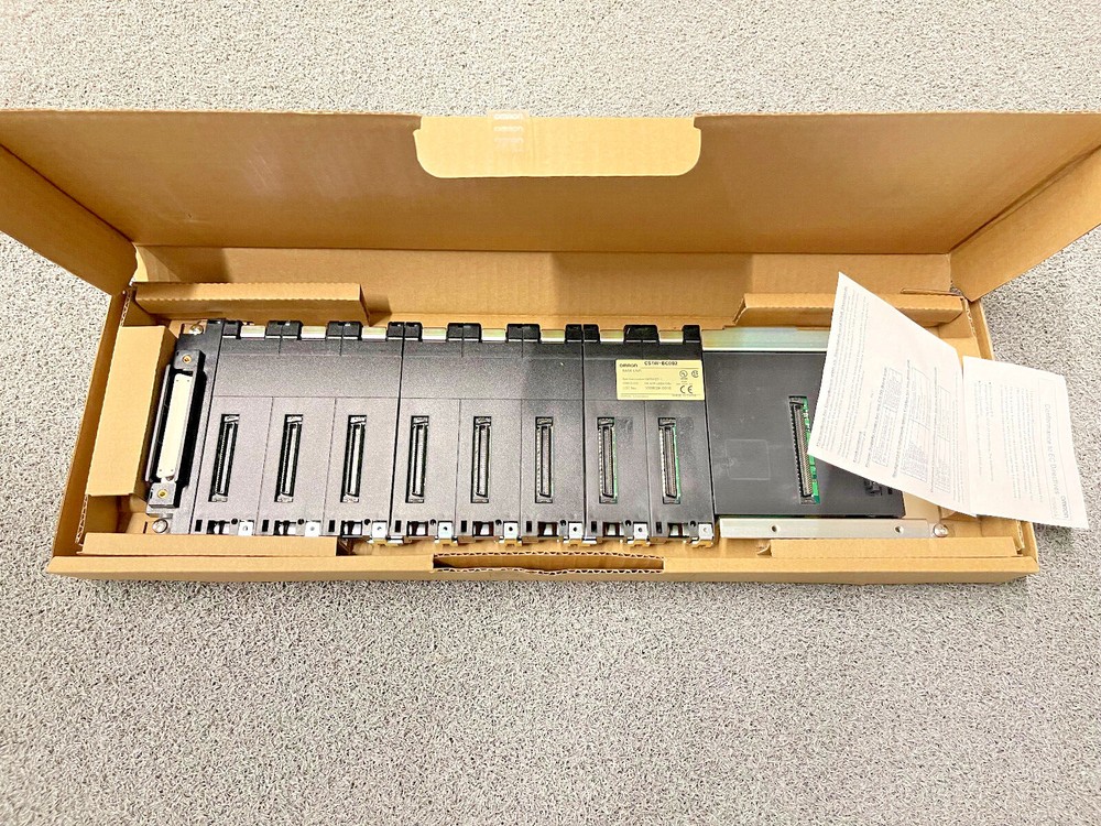 Omron CS1W-BC082 PLC Base Unit