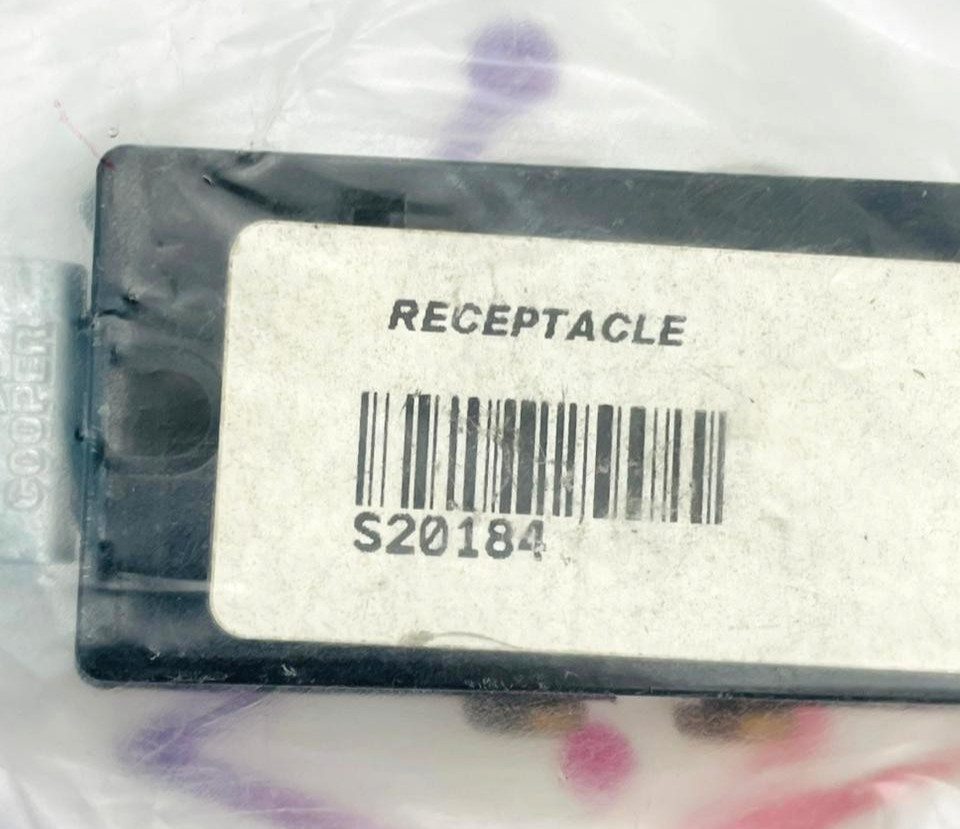 LINCOLN ELECTRIC COOPER S20184 Duplex Receptacle