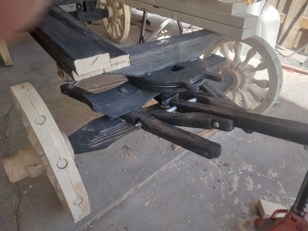 2/3 scale buck board wagon. Yard art.