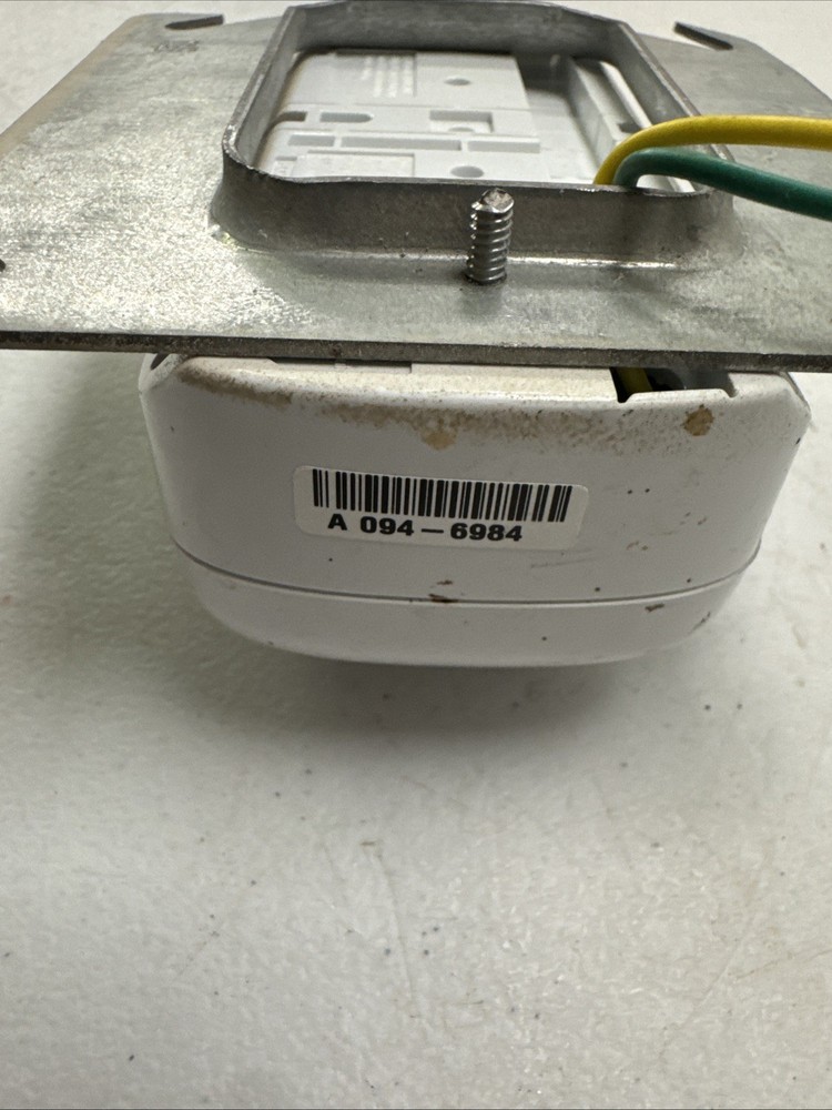 Honeywell Wall Mount Motion Sensor Light Switch Occupancy Vacancy Control - ECS