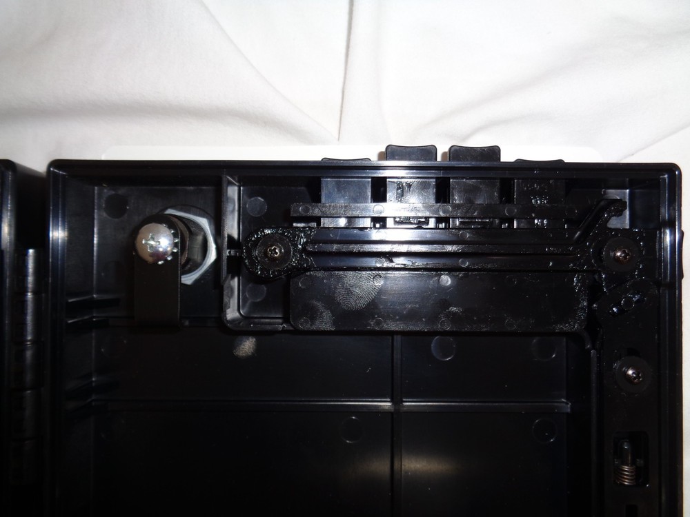 Stop Box Rapid Access Gun Safe Wall Anchored
