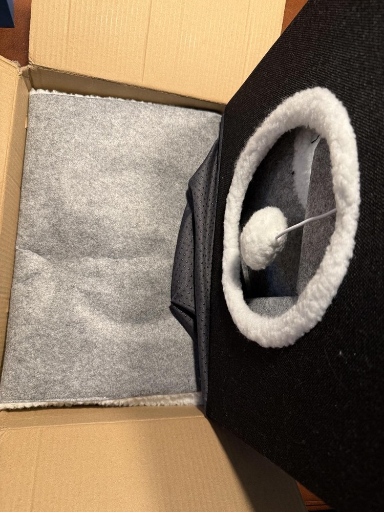 Bedsure Comfy Cat House