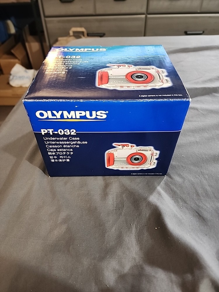Olympus PT-032 Underwater Housing For Stylus 710 700 Camera