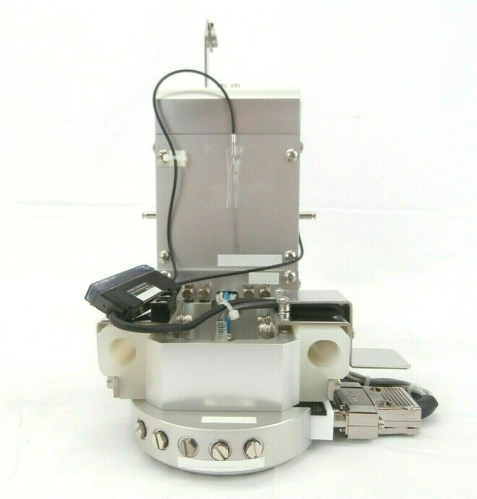 BL Autotec QC-20C-S44 Robot End-Effector Exchange System with Rail Guide Working