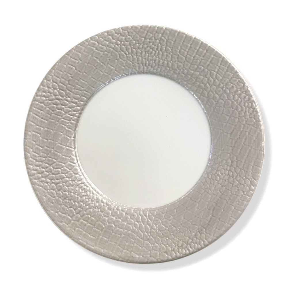 Neiman Marcus Silver White 10-Piece Crocodile Metallic Dinnerware Set