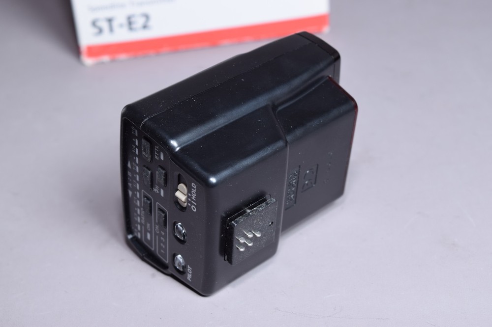 New Canon ST-E2 Speedlite Transmitter