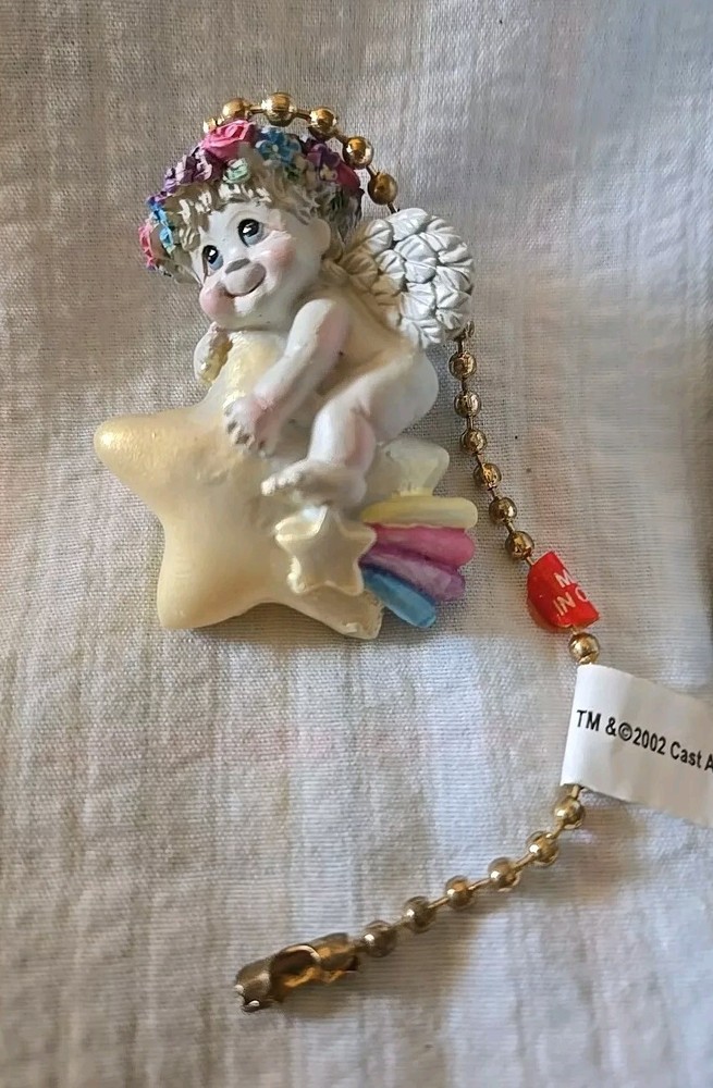 Dreamsicles Polystone Fan Pull 3" New 3683. 2003 Cast Art. Shooting Star