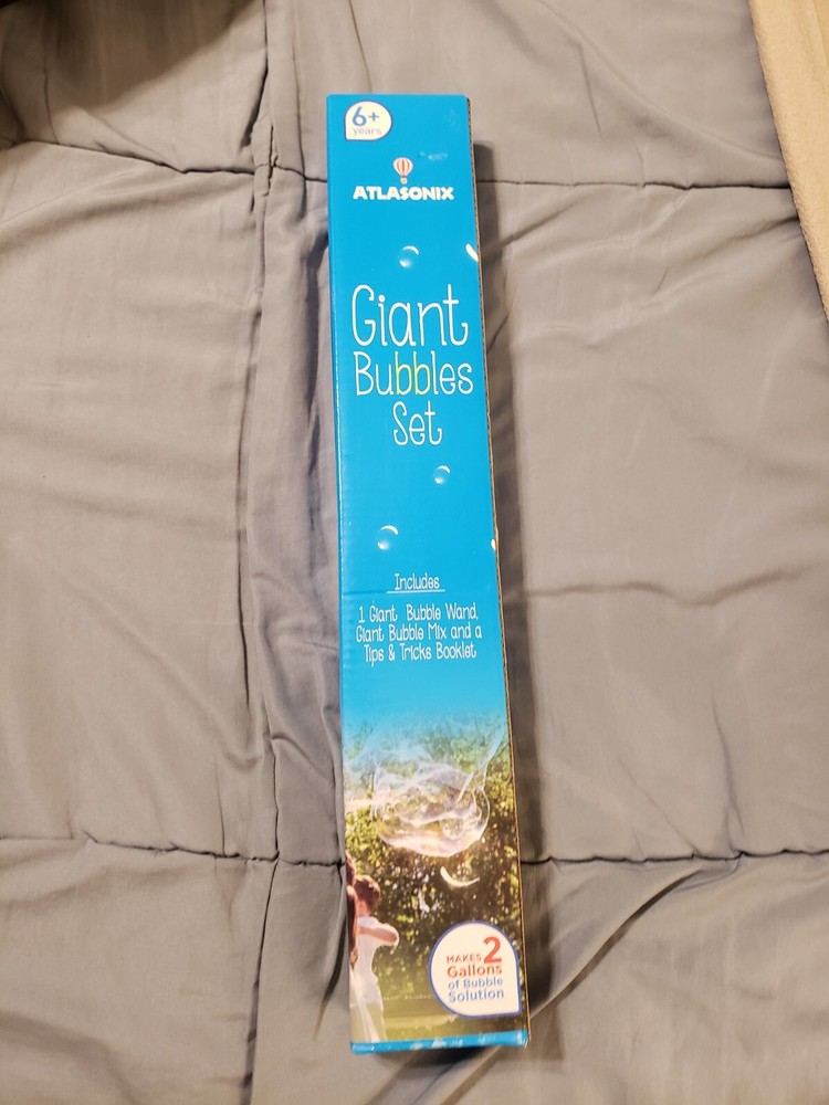 Atlasonix Giant Bubble Set New in Box!