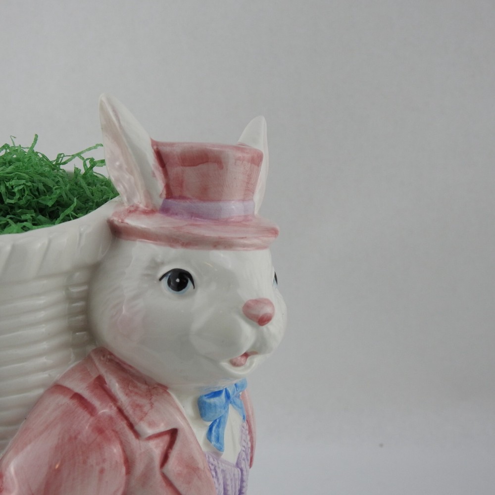 Vintage Easter Bunny Rabbit Chicks Tulips Basket Pattern Ceramic Vase Taiwan 8"T