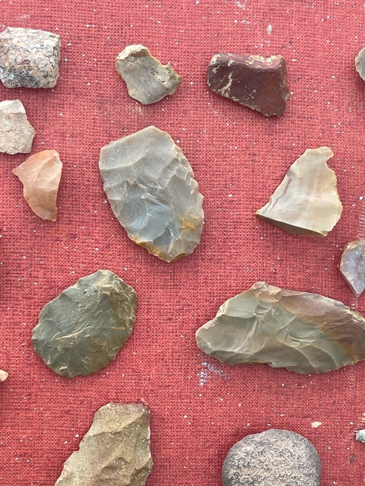 FLINT CHERT STONE
