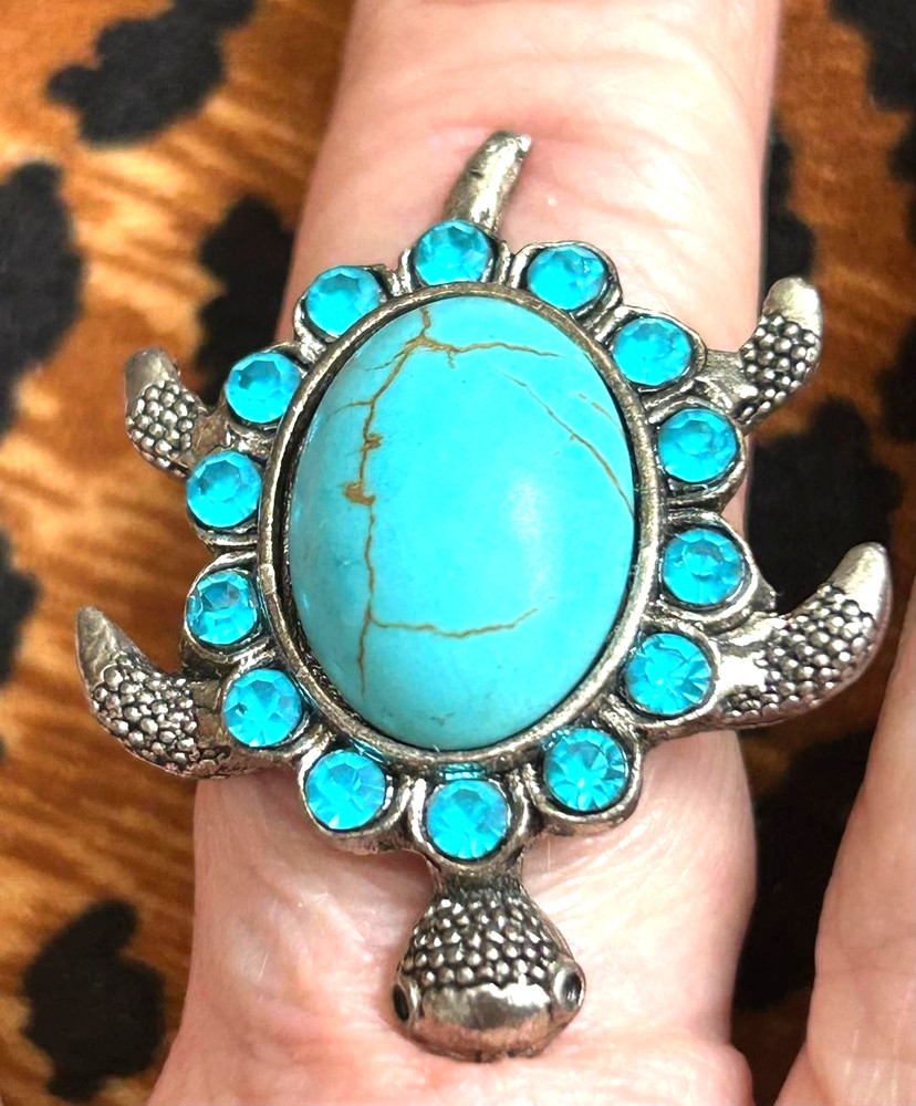 Woman's Vintage Turquoise Turtle Ring Silvertone Adjustable