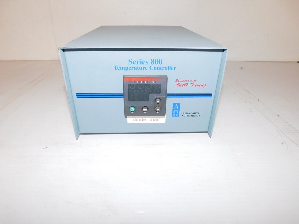 ^^ ALPHA OMEGA INSTRUMENTS SERIES 800 TEMPERATURE CONTROLLER (DPA85)